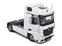 2023 Mercedes-Benz Actros L White 1:24 Solido licensed diecast scale model truck collectible