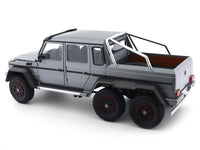 2013 Mercedes-Benz G63 AMG 6x6 1:18 AUTOart Composite scale model car collectible