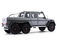 2013 Mercedes-Benz G63 AMG 6x6 1:18 AUTOart Composite scale model car collectible