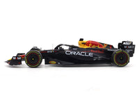 2023 Oracle Red Bull Racing RB19 No.1 Max Verstappen 1:24 Bburago licensed Formula 1 Scale Model collectible