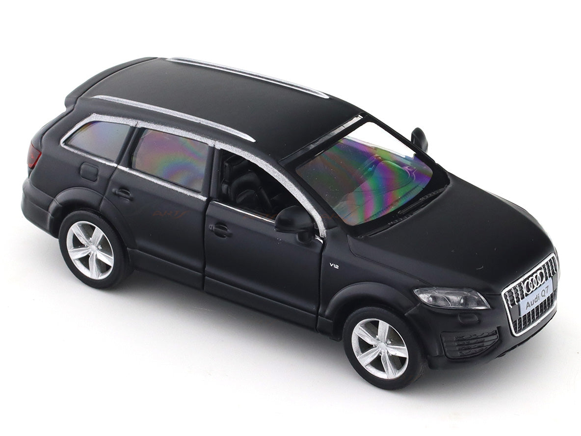 Audi Q7 matte black 1:32 RMZ City licensed pull back car scale