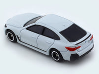 BMW i4 1:65 Tomica No 36 diecast scale car model