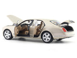 Bentley Mulsanne golden 1:18 Rastar licensed diecast scale model car collectible