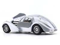 Bugatti Atlantic 1:24 Bburago licensed diecast Scale Model car