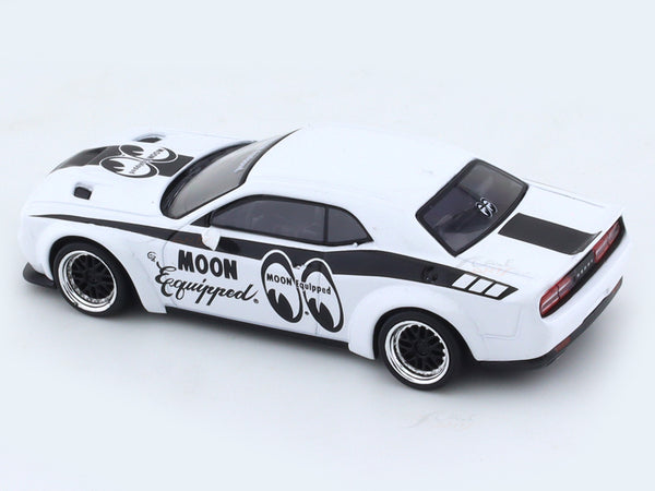 Dodge Challenger SRT Hellcat LBWK Mooneyes 1:64 Tarmac Works diecast ...