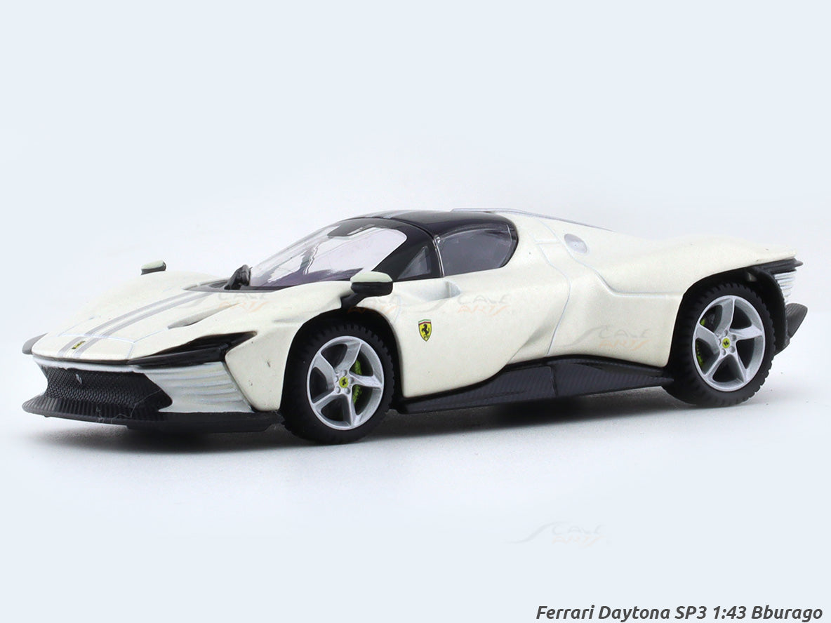 Ferrari Daytona SP3 white 1:43 Bburago Signature diecast scale