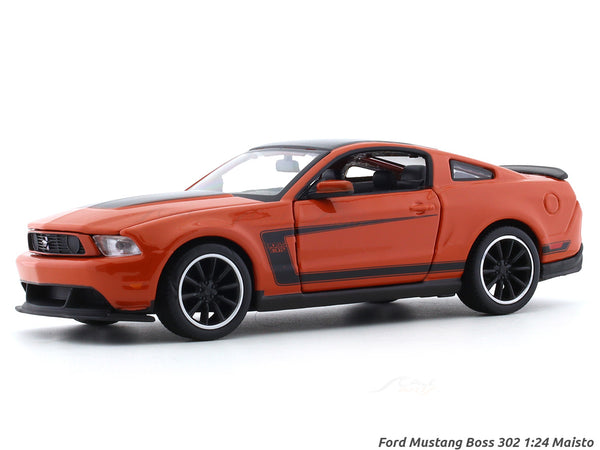 Ford Mustang Boss 302 orange 1:24 Maisto licensed diecast Scale Model car