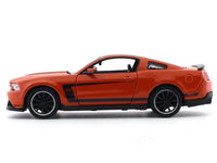 Ford Mustang Boss 302 orange 1:24 Maisto licensed diecast Scale Model car