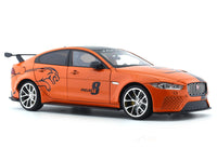 Jaguar XE SV Project 8 orange 1:18 QY Toys diecast scale model car