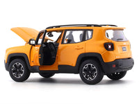 Jeep Renegade orange 1:24 Maisto licensed diecast Scale Model car