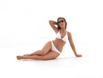 Bikini Girl June 1:18 American Diorama Figure for scale models