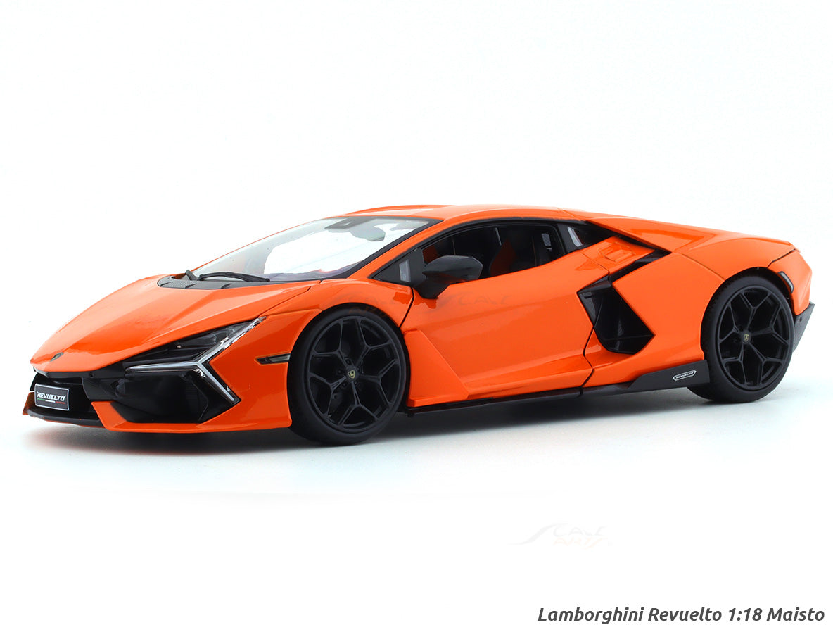 Lamborghini Revuelto orange 1:18 Maisto diecast Scale Model car