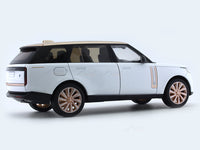 Land Rover Range Rover Autobiography SV white 1:18 QY Toys diecast scale model car