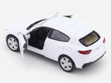 Maserati Levante White 1:33-42 RMZ City licensed pull back car scale model