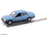 Mercedes-Benz 190E 2.6 blue 1:24 Bburago licensed diecast Scale Model car