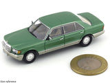 Mercedes-Benz 560 SEL W126 green 1:64 Master diecast scale model car