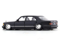 Mercedes-Benz 560SEL W126 AMG black 1:64 Master diecast scale model car collectible