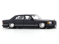 Mercedes-Benz 560SEL W126 AMG black 1:64 Master diecast scale model car collectible