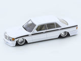 Mercedes-Benz 560SEL W126 AMG white 1:64 Master diecast scale model car collectible