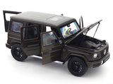 Mercedes-Benz G63 AMG W463 Brown 1:18 Minichamps diecast scale model car collectible
