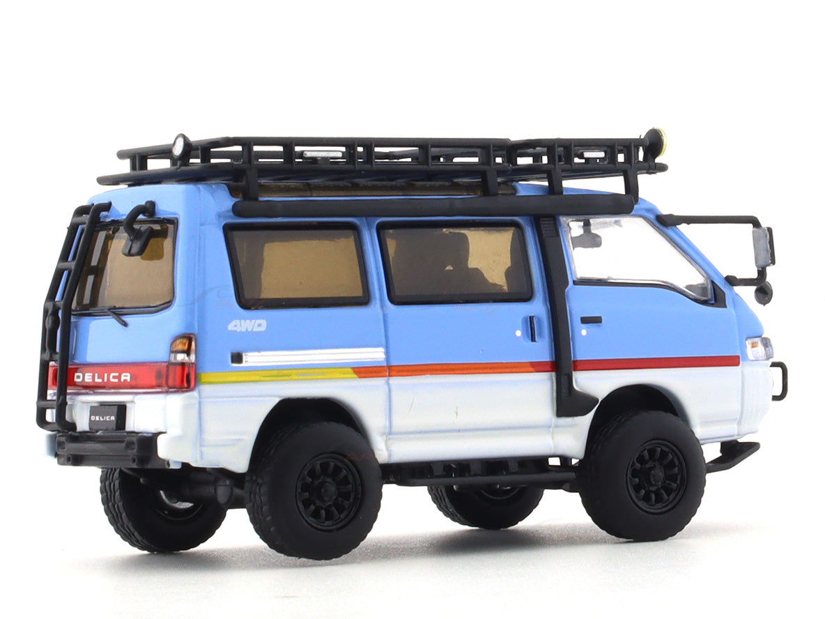 Mitsubishi Delica Star Wagon 4WD blue white 1:64 Autobots Model