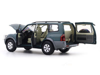 Mitsubishi Pajero V73 green 1:18 YC Model licensed diecast Scale