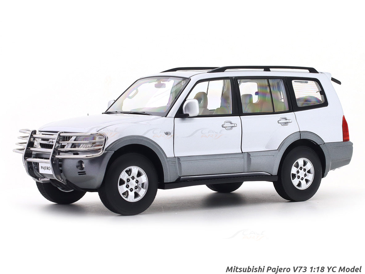 Mitsubishi Pajero V73 silver 1:18 YC Model licensed diecast Scale