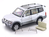 Mitsubishi Pajero V73 silver 1:18 YC Model licensed diecast Scale Model collectible