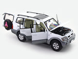 Mitsubishi Pajero V73 white 1:18 YC Model licensed diecast Scale Model collectible