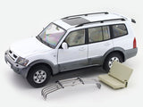 Mitsubishi Pajero V73 white 1:18 YC Model licensed diecast Scale Model collectible