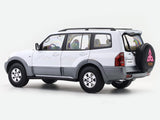 Mitsubishi Pajero V73 white 1:18 YC Model licensed diecast Scale Model collectible
