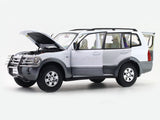 Mitsubishi Pajero V73 white 1:18 YC Model licensed diecast Scale Model collectible
