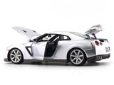 Nissan GT-R R35 silver 1:18 Bburago licensed diecast scale model car collectible