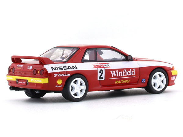 Nissan Skyline GT-R R32 #2 with figure 1:64 Time Micro diecast scale ...