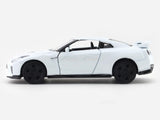Nissan Skyline GT-R R35 white 1:33-42 RMZ City licensed pull back car scale model