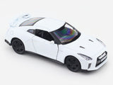 Nissan Skyline GT-R R35 white 1:33-42 RMZ City licensed pull back car scale model