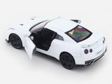 Nissan Skyline GT-R R35 white 1:33-42 RMZ City licensed pull back car scale model