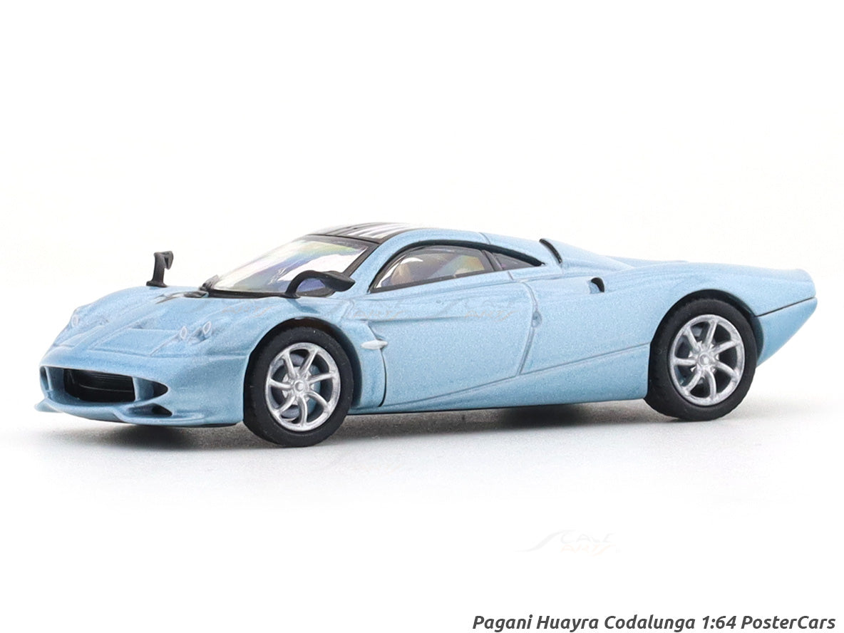 Modèle Réduit Pagani Codalunga 1:64 Argent Métallisé CM MODEL - Diecast, Avec Boîte Et Présentoir