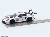 Porsche 911 RSR GT 1:43 Bburago Signature licensed diecast scale model car