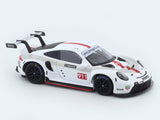 Porsche 911 RSR GT 1:43 Bburago Signature licensed diecast scale model car