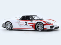 Porsche 918 Weissach 1:24 Bburago licensed diecast Scale Model car