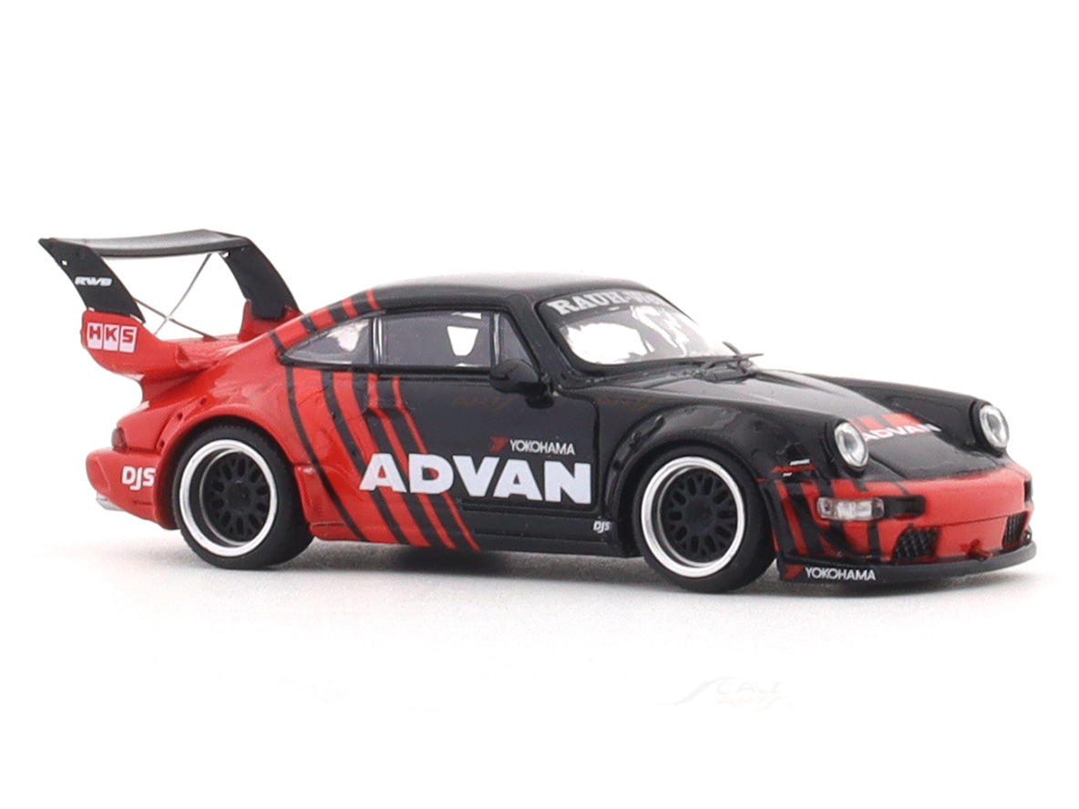 Porsche 964 RWB Advan with figure 1:64 Mini Station diecast scale