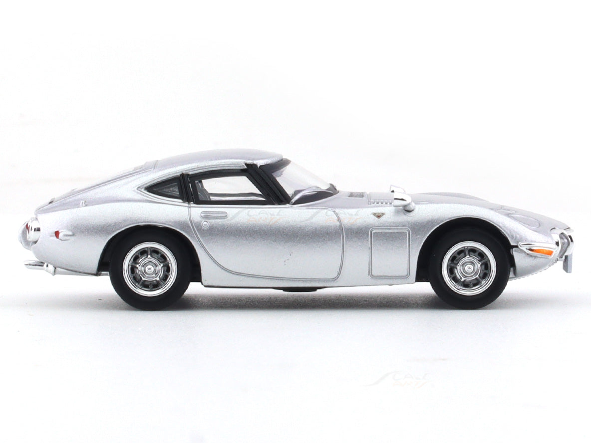 Toyota 2000GT silver 1:64 LCD Models diecast scale model car