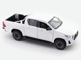 Toyota Hilux White 1:27 Maisto licensed diecast Scale Model car collectible