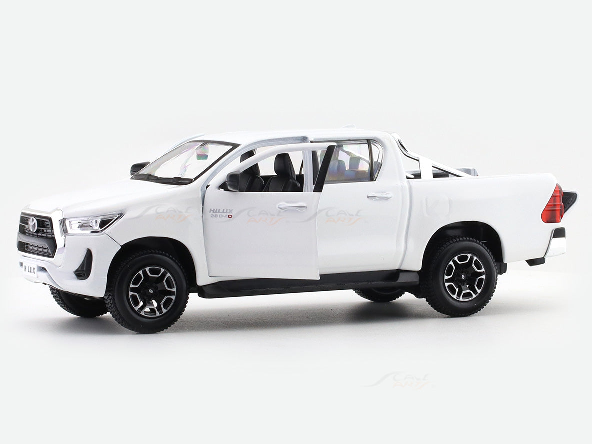 トヨタ 新型HILUX ミニカー ホワイト Toyota Hilux White 1:27 Maisto licensed diecast Scale Model car