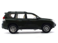 Toyota Land Cruiser Prado green 1:18 Dealer Edition diecast Scale Model car