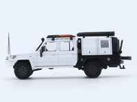 Toyota Land Cruiser LC79 Double Cab Pickup white 1:64 Autobots Model diecast scale model car