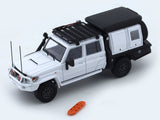 Toyota Land Cruiser LC79 Double Cab Pickup white 1:64 Autobots Model diecast scale model car