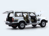 Toyota Land Cruiser LC80 white 1:18 Kengfai diecast Scale Model car