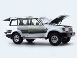 Toyota Land Cruiser LC80 white 1:18 Kengfai diecast Scale Model car